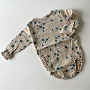 Fin & Vince Star Wrap Onesie 6/12 Months